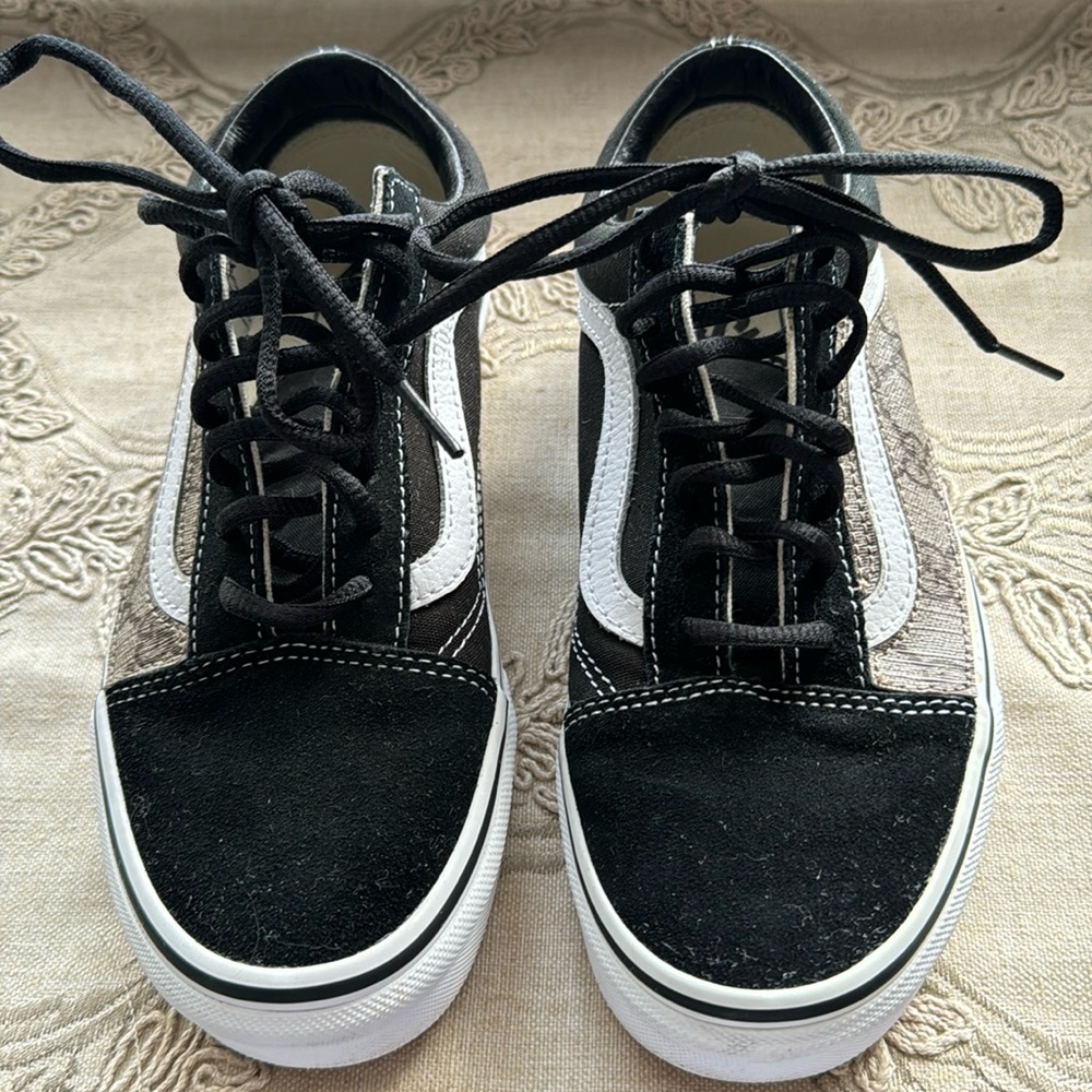 Vans Sneakers - Customized Gucci